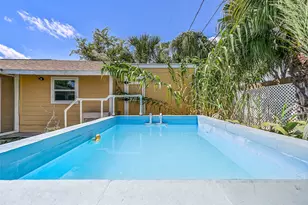 104 Bonita Ave, Galveston, TX 77550 - Photo 5