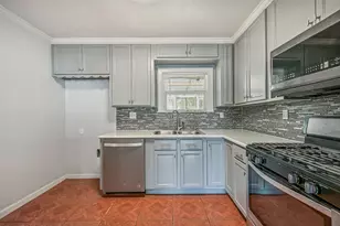 104 Bonita Ave, Galveston, TX 77550 - Photo 13
