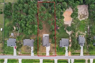 16532 Aransas St, Conroe, TX 77303 - Photo 3