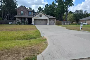16532 Aransas St, Conroe, TX 77303 - Photo 3