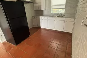 1627 W Fm-351, Beeville, TX 78102 - Photo 11