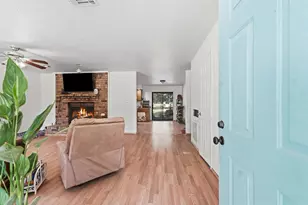39 Wood Lodge Dr, Huntsville, TX 77320 - Photo 3