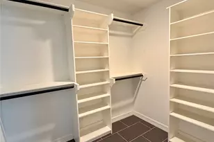 1932 N Avenue H, Freeport, TX 77541 - Photo 17