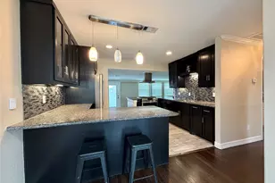 1932 N Avenue H, Freeport, TX 77541 - Photo 5