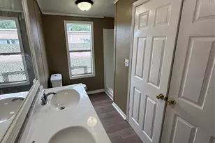 2519 Mcdonald Rd, Oyster Creek, TX 77541 - Photo 11