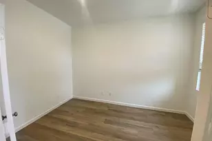 1050 Oakhurst Dr, Dayton, TX 77535 - Photo 7