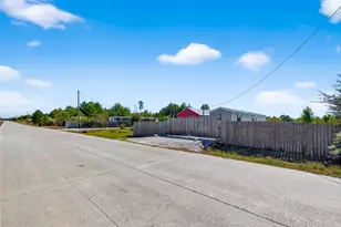 824 County Rd 3558, Cleveland, TX 77327 - Photo 35