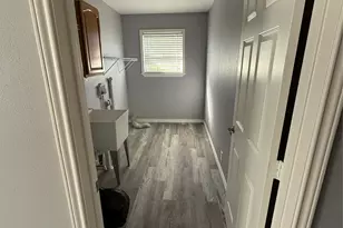 211 N Frances Ave, Shepherd, TX 77371 - Photo 9