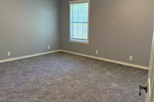 211 N Frances Ave, Shepherd, TX 77371 - Photo 5