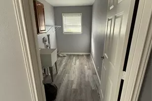 211 N Frances Ave, Shepherd, TX 77371 - Photo 9