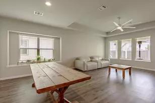 111 Pronghorn Dr, Huntsville, TX 77320 - Photo 11