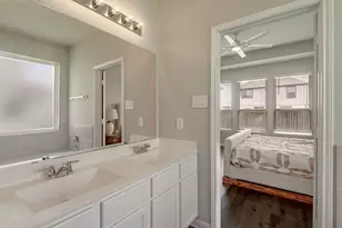 111 Pronghorn Dr, Huntsville, TX 77320 - Photo 21