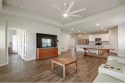 111 Pronghorn Drive, Huntsville, TX 77320 - Photo 15