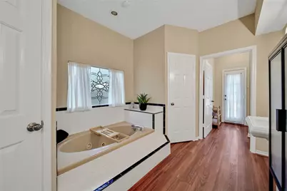 25 Cascade Springs Place, The Woodlands, TX 77381 - Photo 15