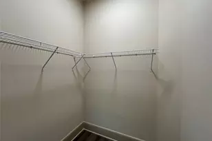 230 T C Jester Blvd, Houston, TX 77007 - Photo 9