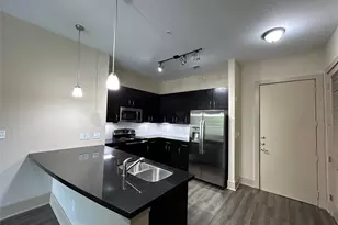 230 T C Jester Blvd, Houston, TX 77007 - Photo 1