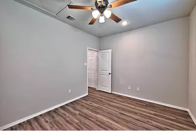 11552 Persimmon Street, Willis, TX 77318 - Photo 17