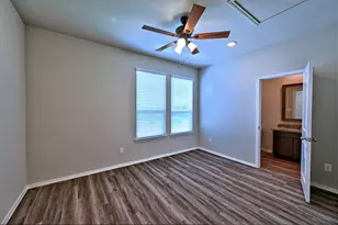 11552 Persimmon St, Willis, TX 77318 - Photo 13
