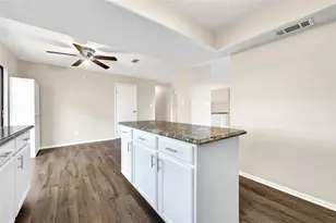 346 Lost Rock Dr, Houston, TX 77598 - Photo 11