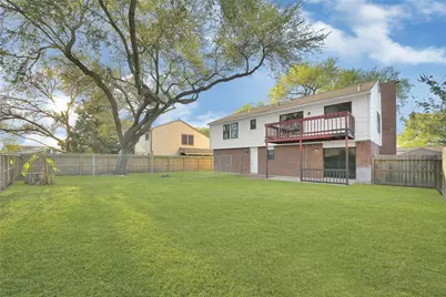 346 Lost Rock Drive, Houston, TX 77598 - Photo 31