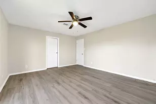 346 Lost Rock Dr, Houston, TX 77598 - Photo 25