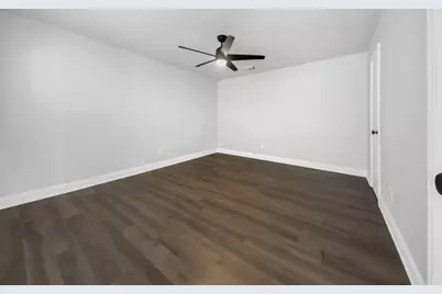 48 April Point Drive S, Montgomery, TX 77356 - Photo 23