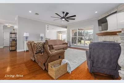 298 Spring Creek Drive, Nacogdoches, TX 75965 - Photo 11