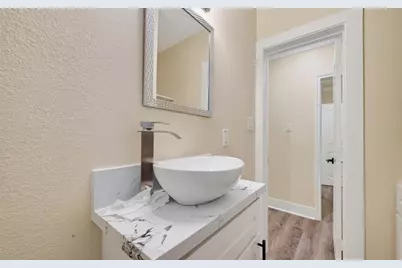 2725 Avenue F, Rosenberg, TX 77471 - Photo 15