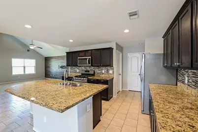 2734 Gold Flake Terrace Road, Spring, TX 77373 - Photo 5