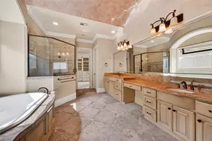 2400 Avalon Pl, Houston, TX 77019 - Photo 21