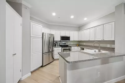 2100 Welch Street #C121, Houston, TX 77019 - Photo 3