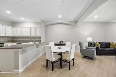 2100 Welch Street #C121, Houston, TX 77019 - Photo 5