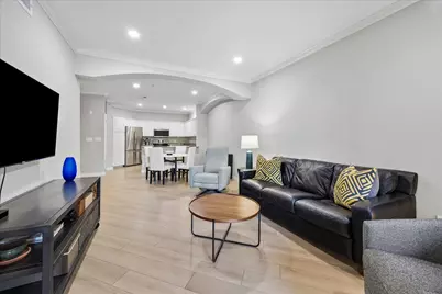 2100 Welch Street #C121, Houston, TX 77019 - Photo 7
