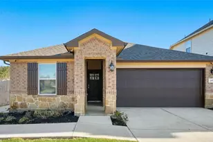 205 Cresta Cv Ct, Montgomery, TX 77316 - Photo 1
