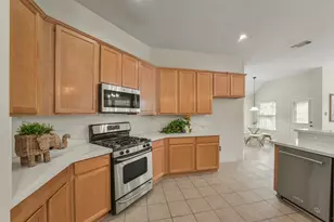 18930 Magnolia Arbor Ln, Tomball, TX 77377 - Photo 13