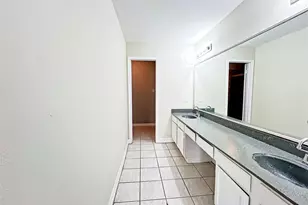 13546 Portobello Dr, Houston, TX 77083 - Photo 13