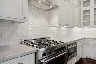 519 E 28th St, Houston, TX 77008 - Photo 13