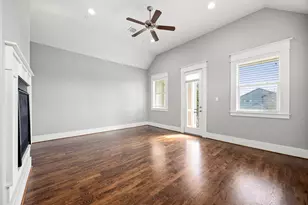 519 E 28th St, Houston, TX 77008 - Photo 21