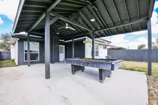 9039 Martin Heights Dr, Houston, TX 77031 - Photo 19