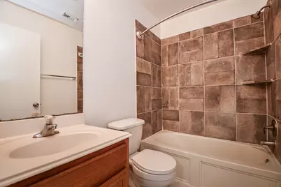 9039 Martin Heights Drive, Houston, TX 77031 - Photo 15