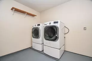 9039 Martin Heights Dr, Houston, TX 77031 - Photo 17