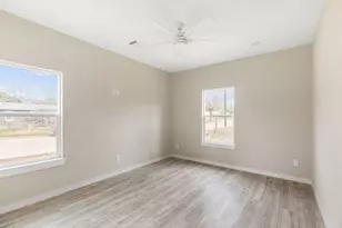 4210 Margaret St, Bryan, TX 77803 - Photo 19