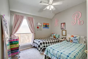 18315 Eden Trails Ln, Houston, TX 77094 - Photo 9