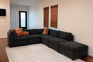 90 Burress St, Houston, TX 77022 - Photo 5