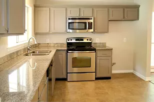 9 Wolfhound Ln, The Woodlands, TX 77380 - Photo 5