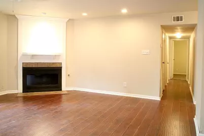 9 Wolfhound Lane, The Woodlands, TX 77380 - Photo 11