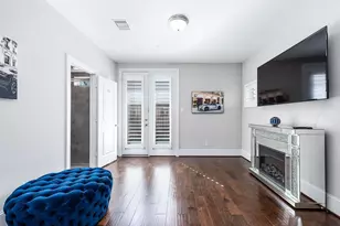 11027 Acorn Falls Dr, Houston, TX 77043 - Photo 13