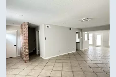 1605 W Sam Houston Parkway S, Houston, TX 77042 - Photo 3