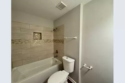 1605 W Sam Houston Parkway S, Houston, TX 77042 - Photo 17