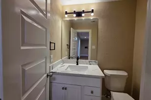 16406 Brook Forest Dr, Houston, TX 77059 - Photo 31